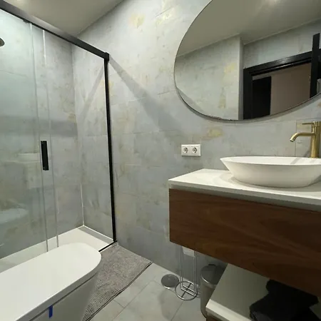 3 Bedrooms In Puerto Banus Apartment *